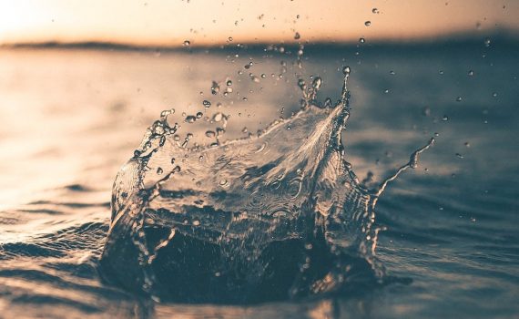 Kaffeevollautomat mit Festwasseranschluss